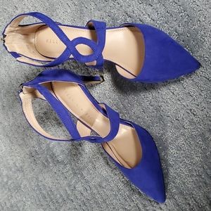 NWOT Kelly & Katie Cobalt Blue Heels